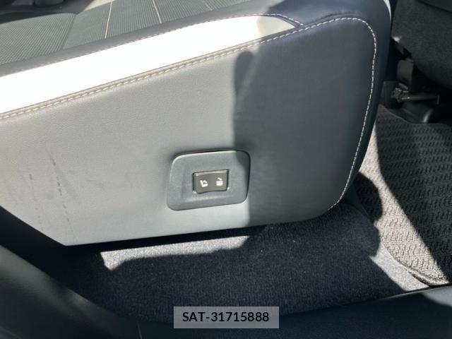 Lexus RX 2021-06 8366785-10
