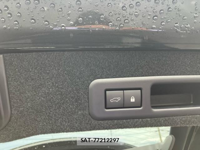 Lexus RX 2021-04 8366786-14