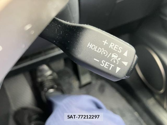 Lexus RX 2021-04 8366786-23