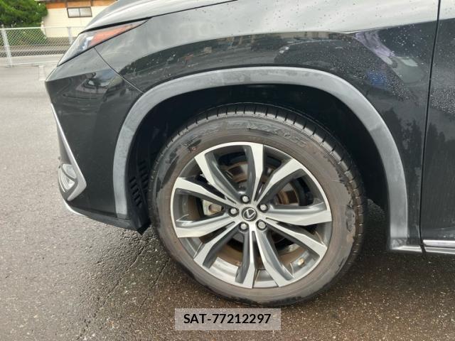 Lexus RX 2021-04 8366786-4