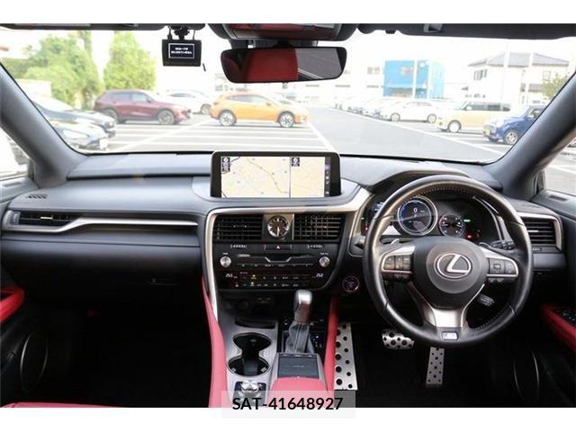 Lexus RX 2019-09 8438361-17