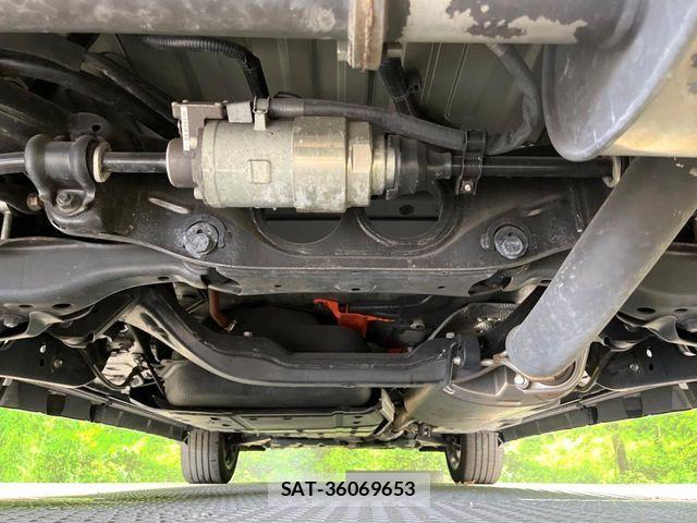 Lexus RX 2017-11 8457830-18