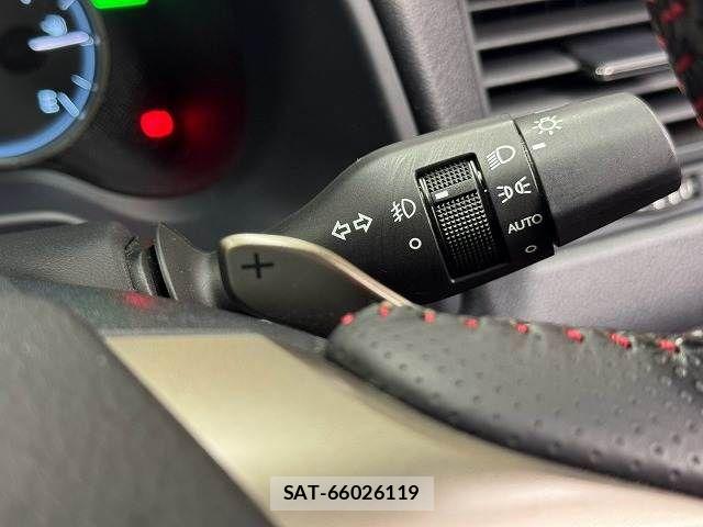 Lexus RX 2018-02 8485650-8