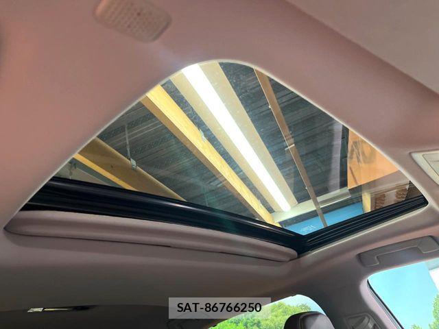 Lexus RX 2022-04 8525590-2