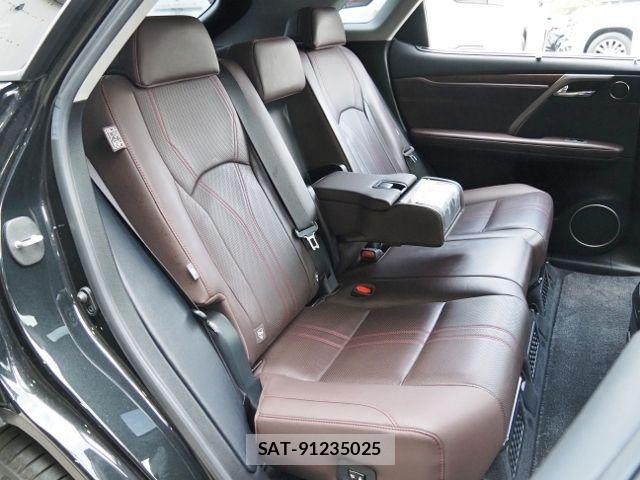 Lexus RX 2021-01 8562486-14
