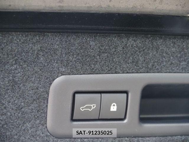 Lexus RX 2021-01 8562486-17