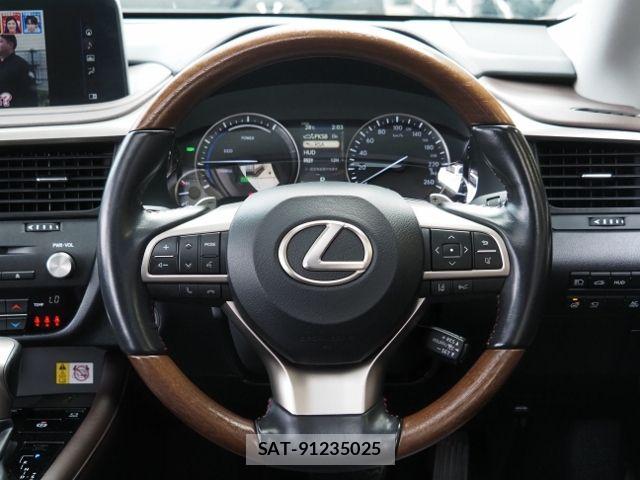 Lexus RX 2021-01 8562486-21