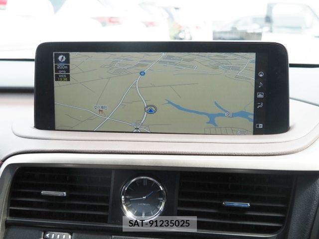 Lexus RX 2021-01 8562486-22