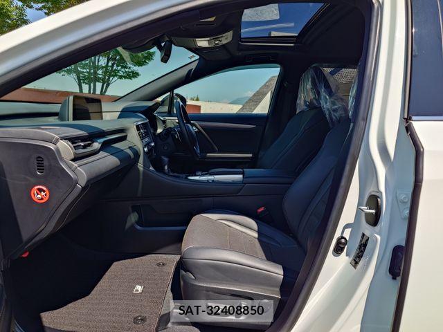 Lexus RX 2019-03 8627526-21