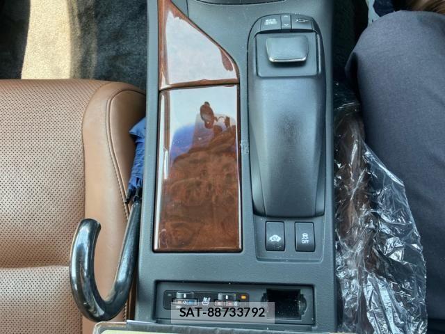 Lexus RX 2014-02 8666426-18