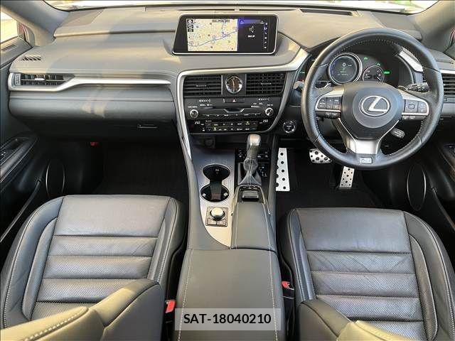 Lexus RX 2018-03 8660006-2