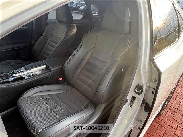 Lexus RX 2018-03 8660006-8
