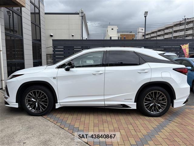 Lexus RX 2019-09 8796513-9