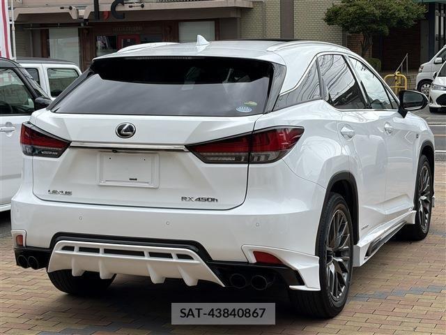 Lexus RX 2019-09 8796513-3