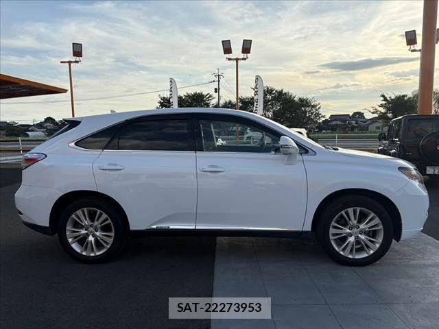 Lexus RX 2011-10 8830033-11