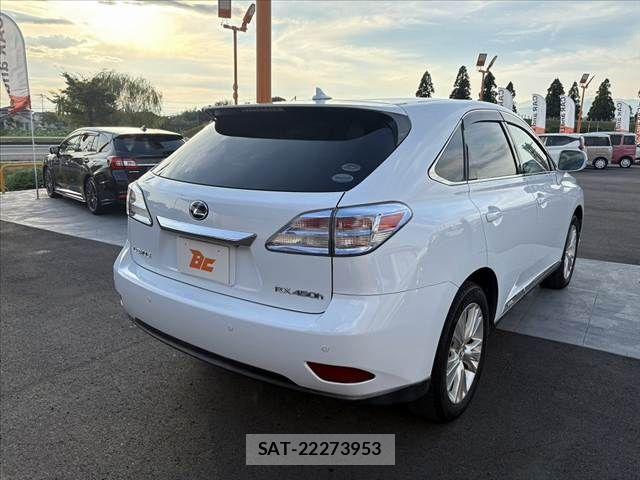 Lexus RX 2011-10 8830033-12