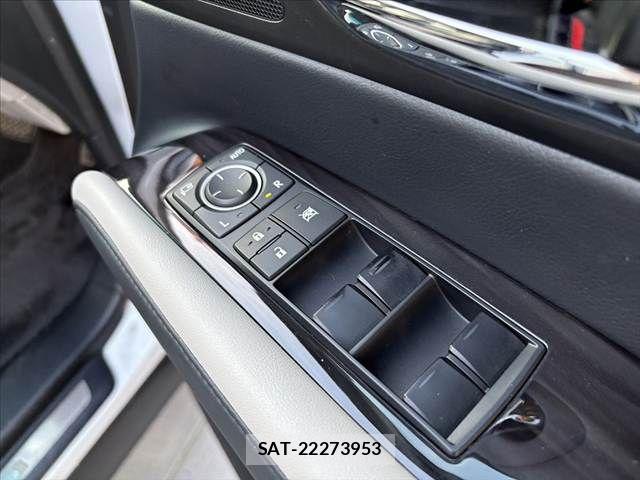 Lexus RX 2011-10 8830033-21
