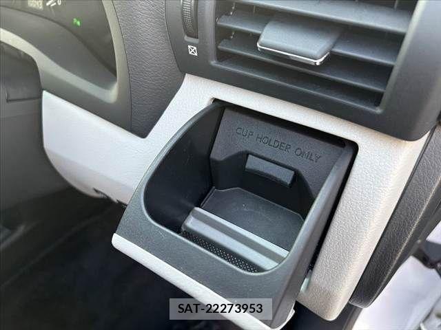 Lexus RX 2011-10 8830033-6