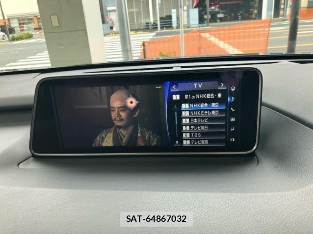 Lexus RX 2018-03 8830030-23