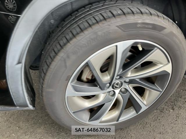 Lexus RX 2018-03 8830030-8