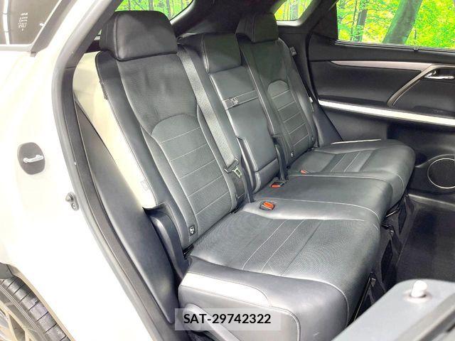 Lexus RX 2022-03 8849606-9