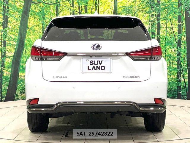 Lexus RX 2022-03 8849606-15