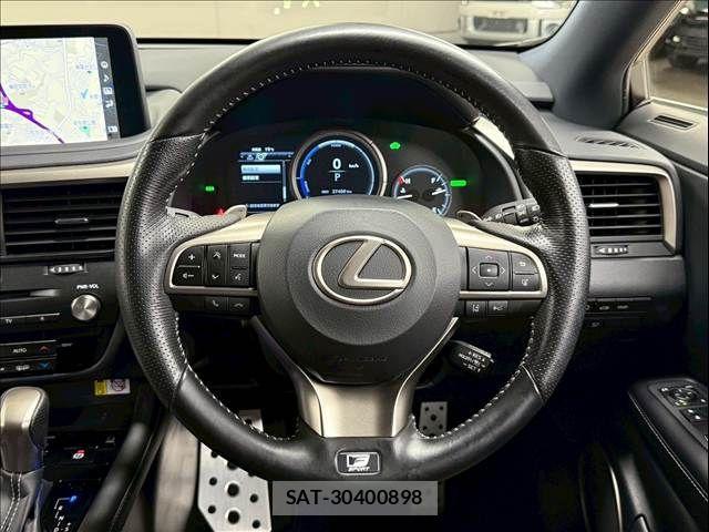 Lexus RX 2020-05 1029645-12