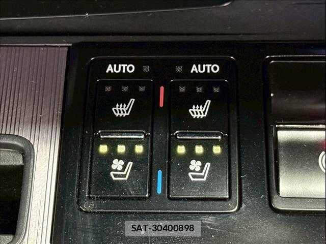 Lexus RX 2020-05 1029645-4