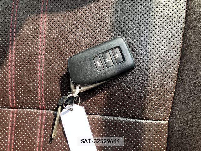 Lexus RX 2016-02 1123694-9
