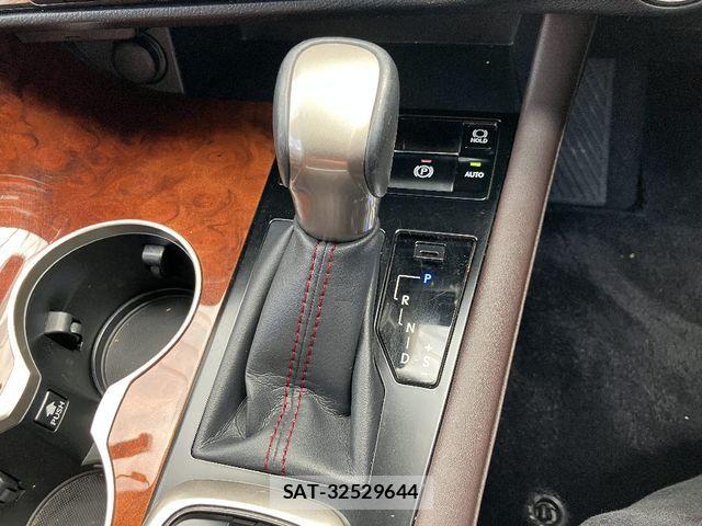 Lexus RX 2016-02 1123694-14