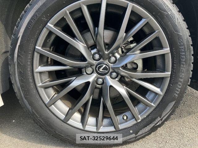 Lexus RX 2016-02 1123694-23