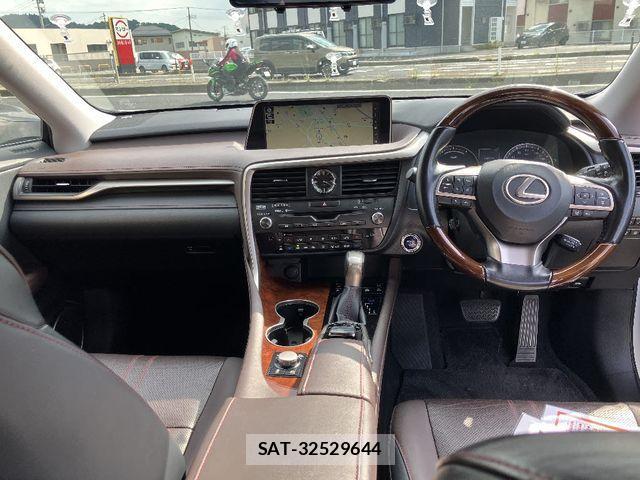 Lexus RX 2016-02 1123694-3