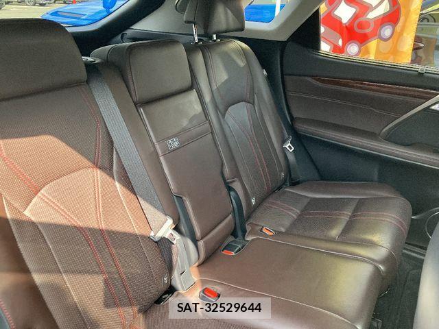 Lexus RX 2016-02 1123694-5