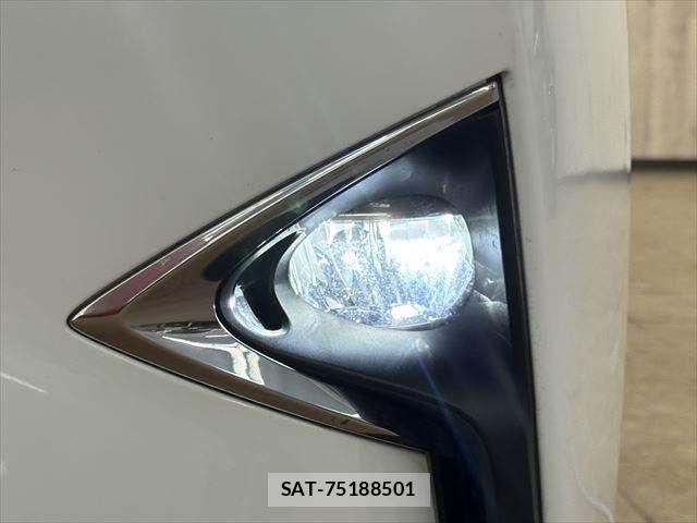 Lexus RX 2015-11 2299566-13
