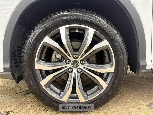 Lexus RX 2015-11 2299566-14