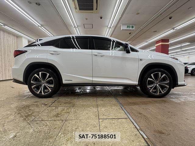 Lexus RX 2015-11 2299566-17
