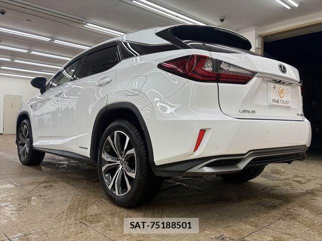 Lexus RX 2015-11 2299566-20