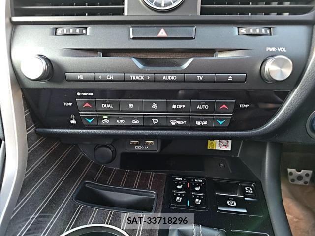 Lexus RX 2020-03 3378223-15