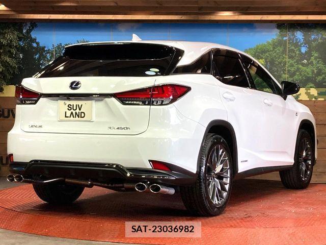 Lexus RX 2020-11 3674944-16