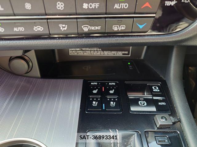 Lexus RX 2018-02 3674952-18