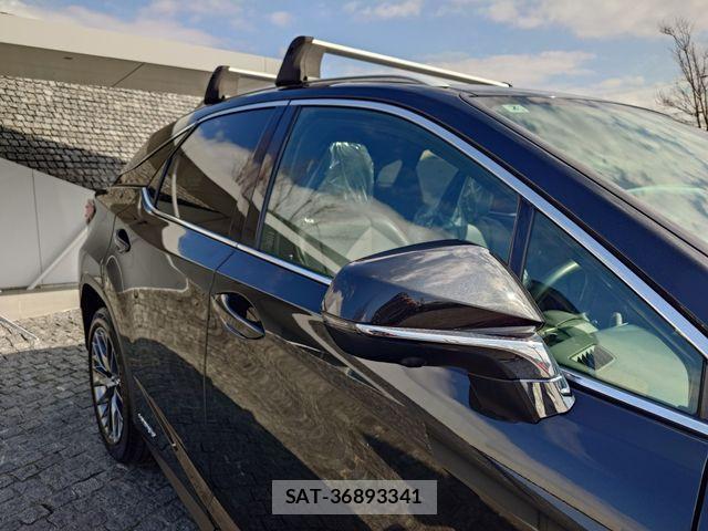 Lexus RX 2018-02 3674952-5