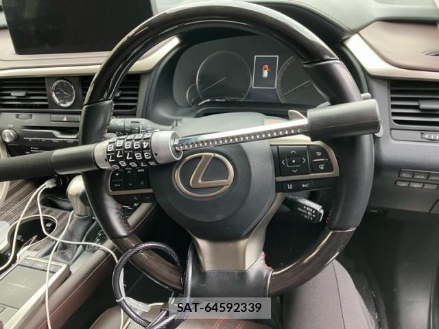 Lexus RX 2019-10 3907274-16