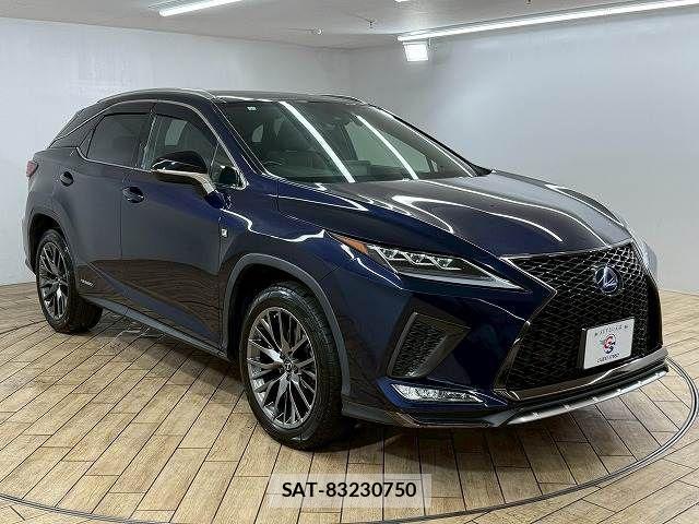 Lexus RX 2021-02 4139899-13