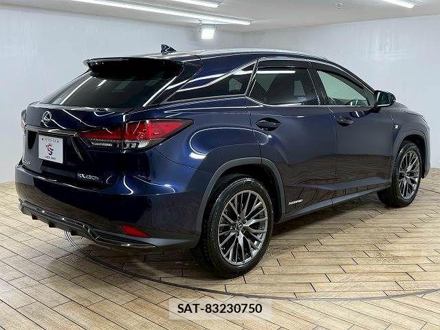 Lexus RX 2021-02 4139899-15