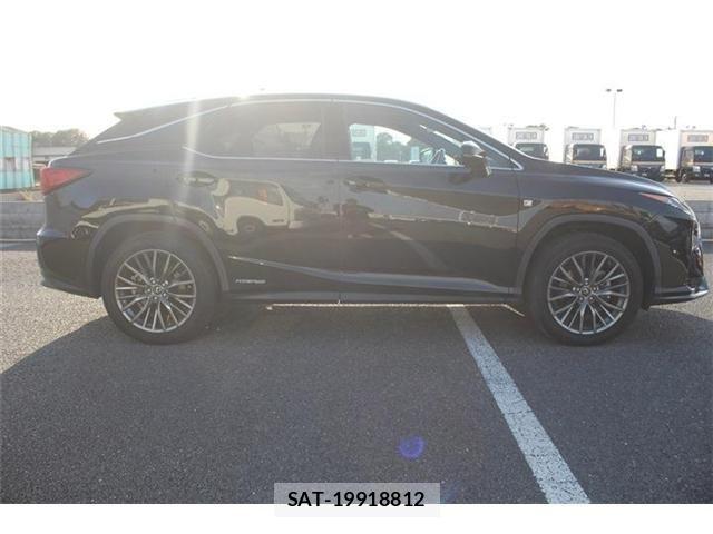 Lexus RX 2017-10 4326359-13