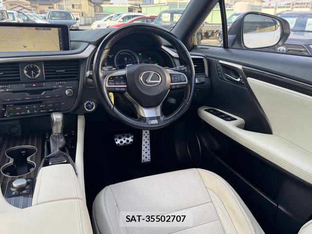 Lexus RX 2017-04 4965083-12