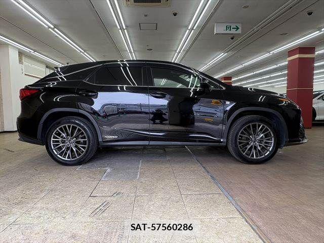 Lexus RX 2016-07 5871196-16