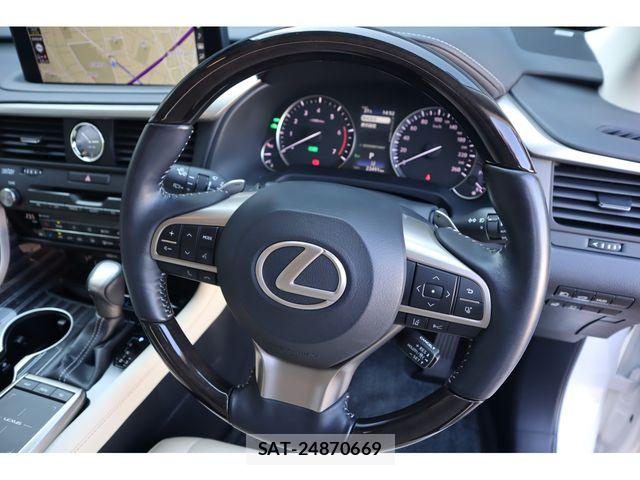 Lexus RX 2021-01 6011922-12