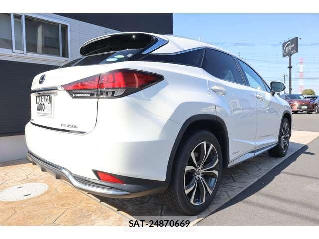 Lexus RX 2021-01 6011922-6