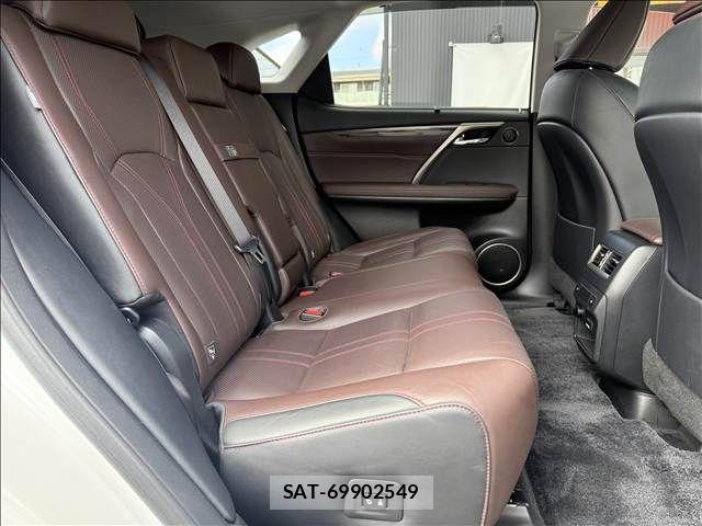 Lexus RX 2016-10 6011939-25